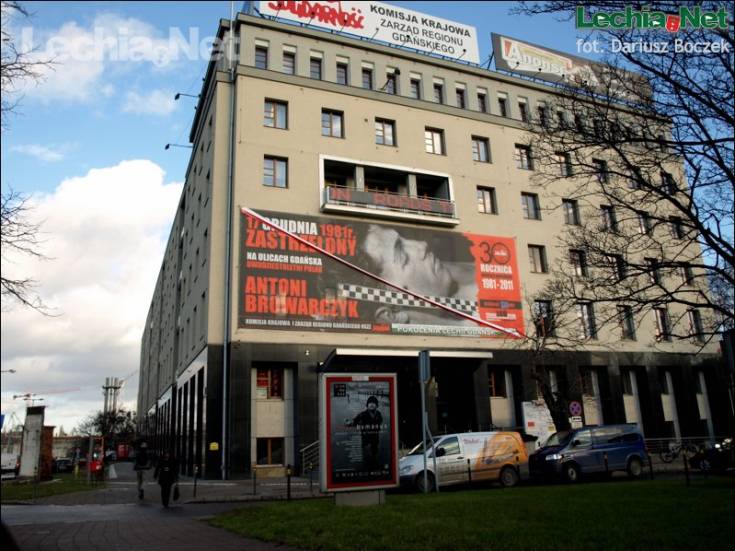 db090858_20120717_1408002486