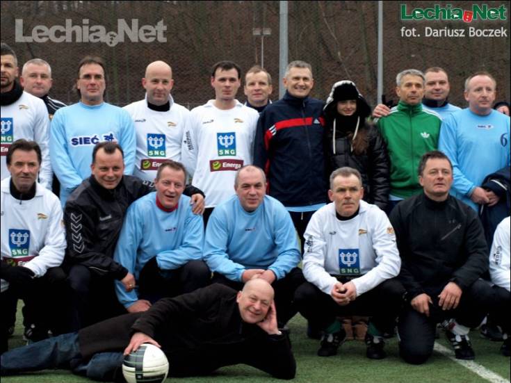 db011051_20120718_1791106518