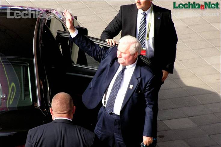 p1010382_20120718_1655660254