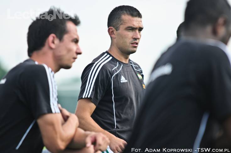 n-5_20120718_1812451008