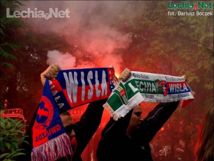 db217281_20120925_1359480458