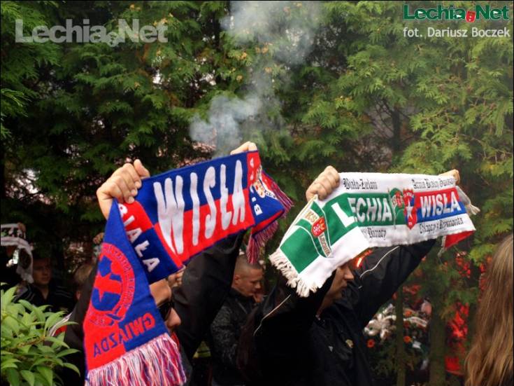 db217288_20120925_1536518696