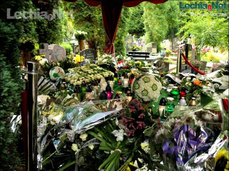 db217306_20120925_1636743291