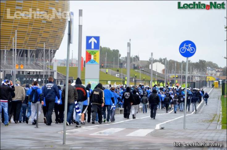 lechia_lech_010_20121002_1782457666