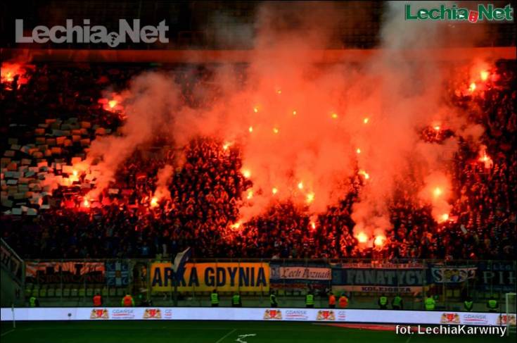 lechia_lech_090_20121002_1436743757