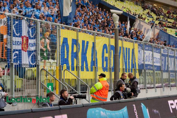 lechia_lech_41_20121001_1079424040