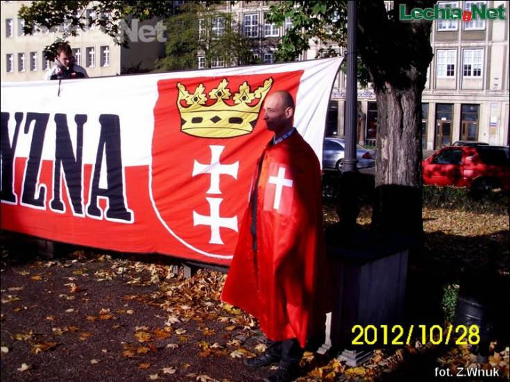 07_20121029_1092447358