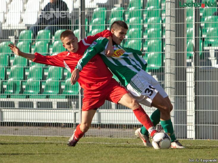 05_20121107_2070214714