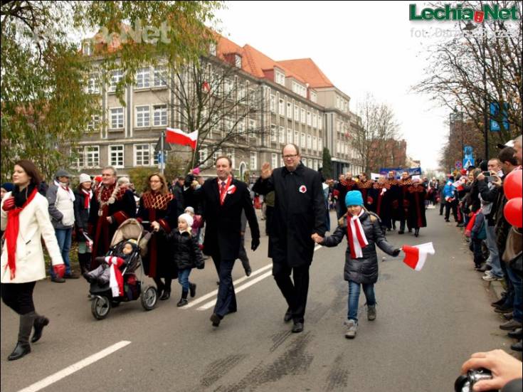 db117660_20121111_1719050041