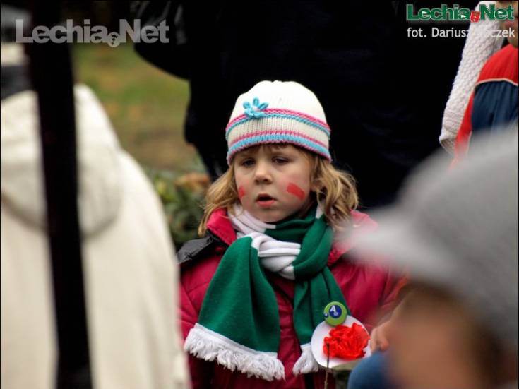 db117708_20121111_2022931449