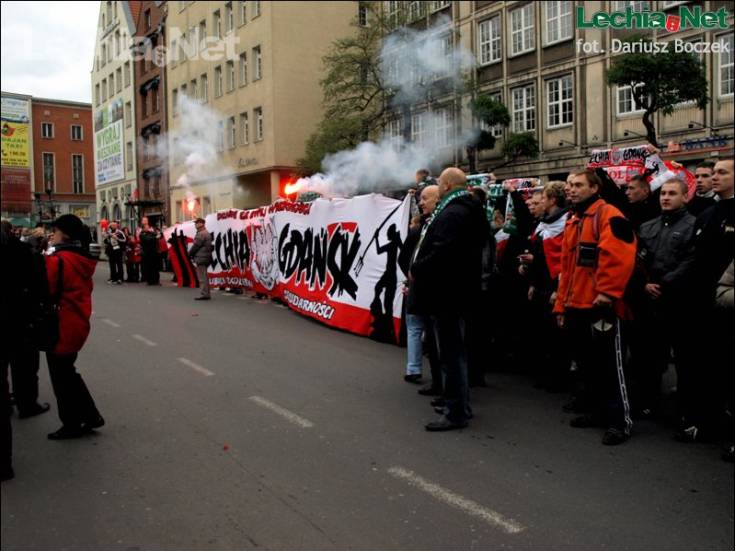 db117748_20121111_1079370131