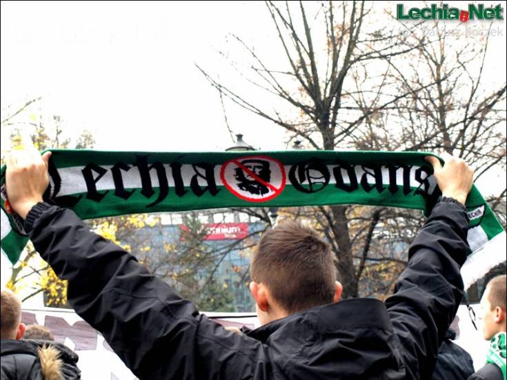 db117762_20121111_1019486497