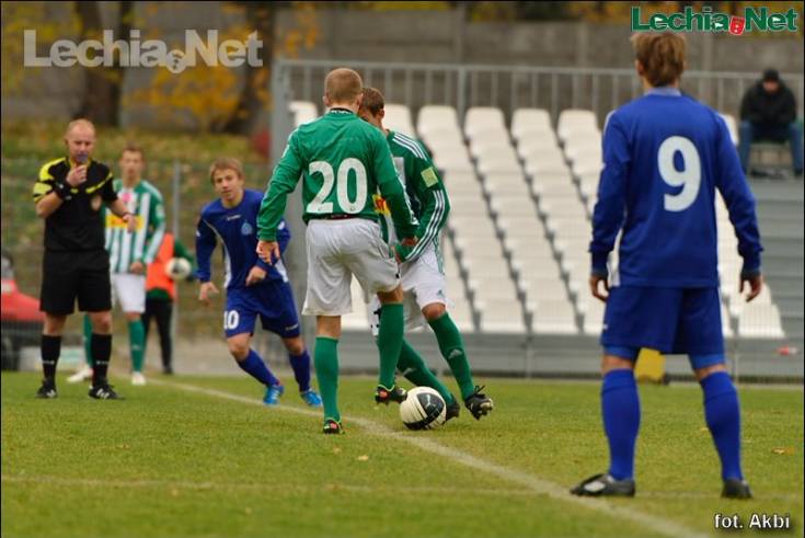 201211110013_20121111_1724904142