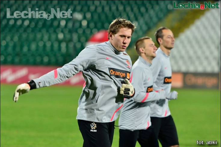 201211120018_20121113_1469265222