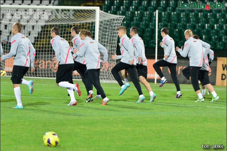 201211120025_20121113_1025841356