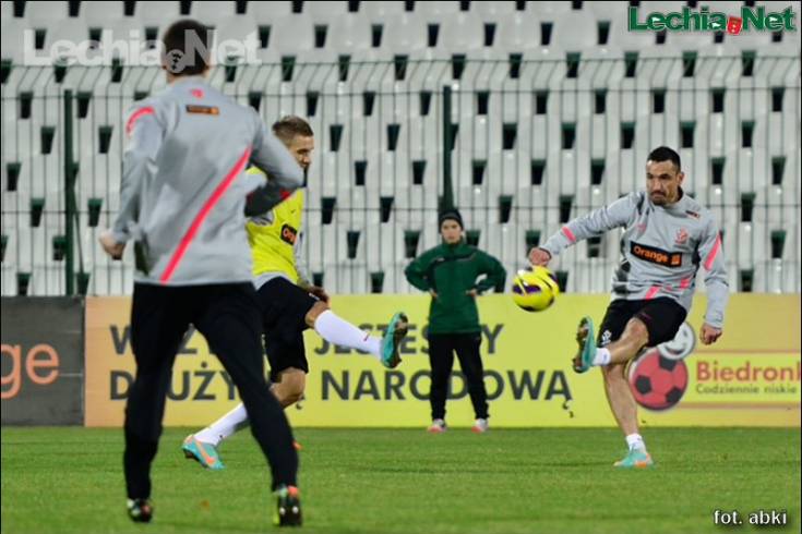 201211120056_20121113_1297108254