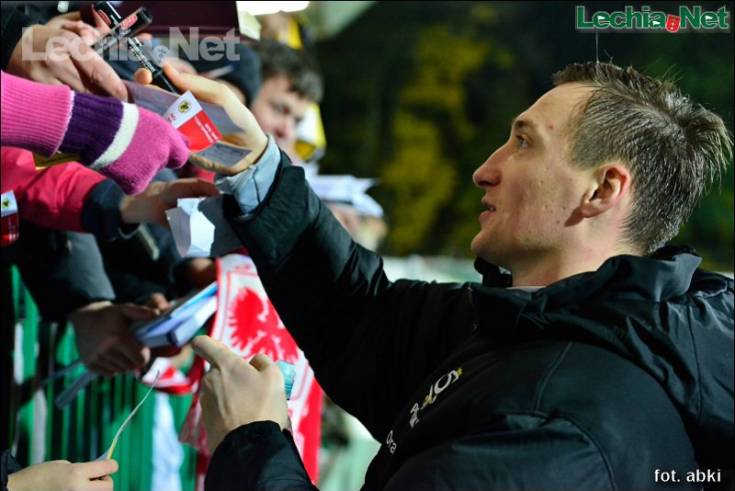 201211120081_20121113_1576924172