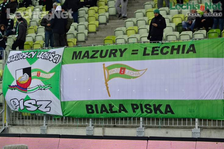 201211160063_20121118_1060212810