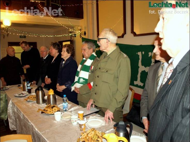 db217975_20121221_1156236234