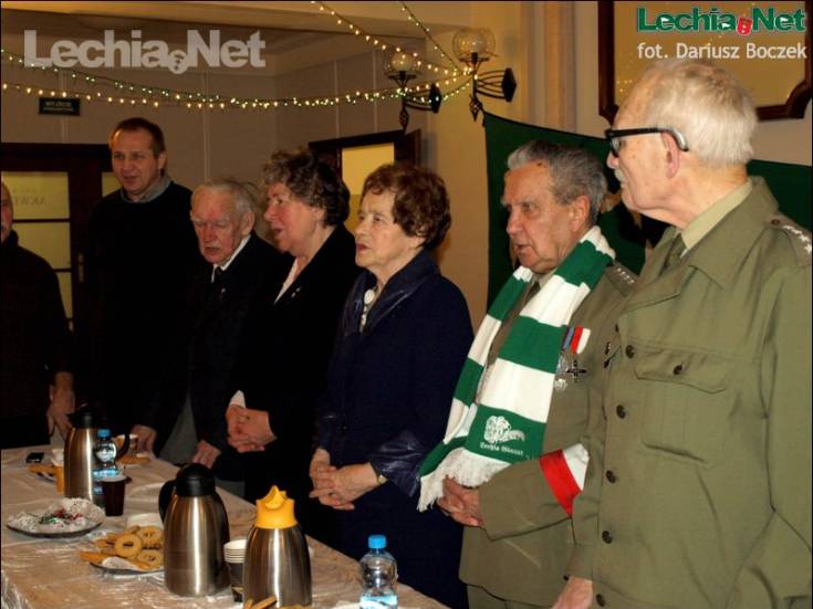 db217976_20121221_1114946246