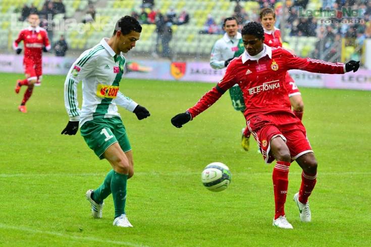 201304010012_20130403_1320668721