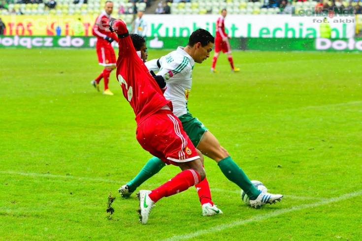 201304010017_20130403_1142789873