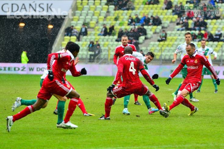 201304010022_20130403_1937577913