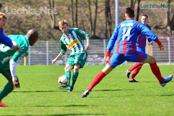 201304200002_20130421_1919978775