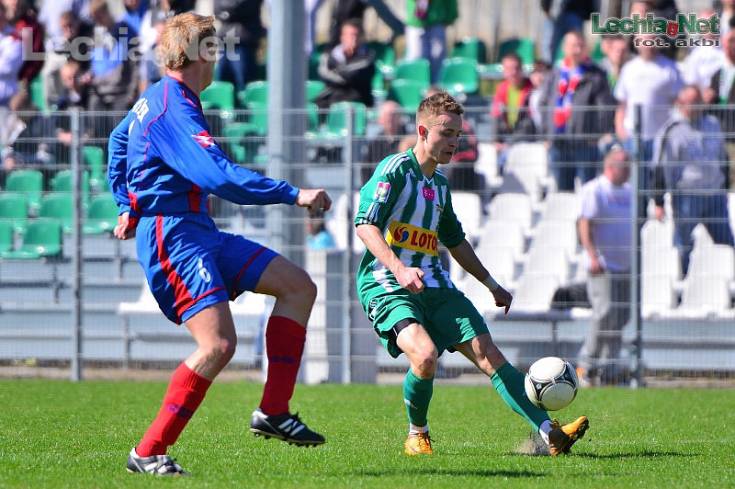 201304200030_20130421_1821696671