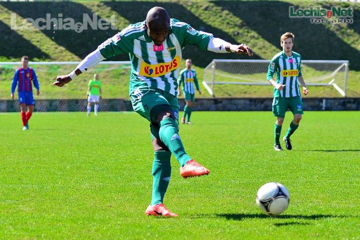 201304200031_20130421_1212822805