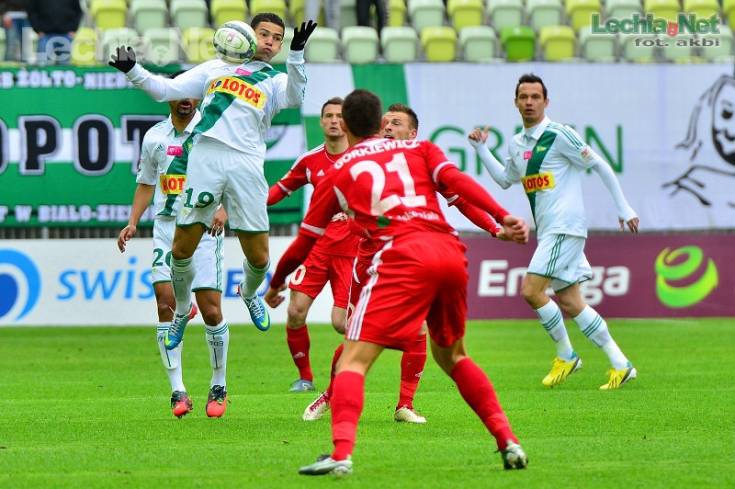 201304270006_20130428_1959106840