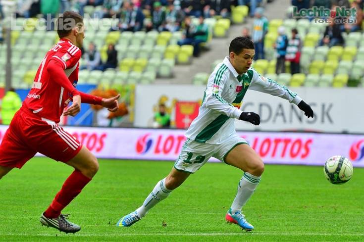 201304270009_20130428_1456539482