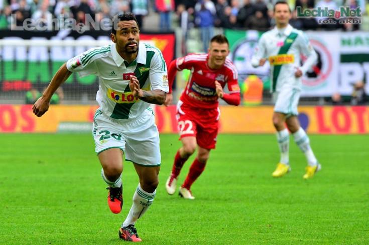 201304270013_20130428_1296238359