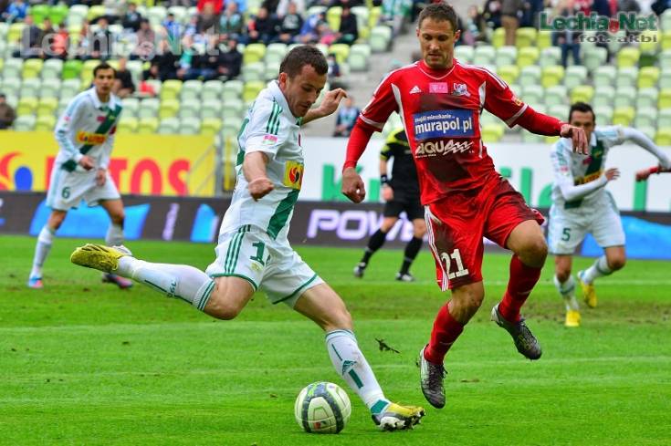 201304270023_20130428_1607252884