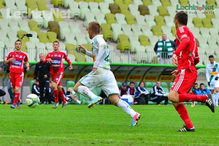 201304270036_20130428_1765978992