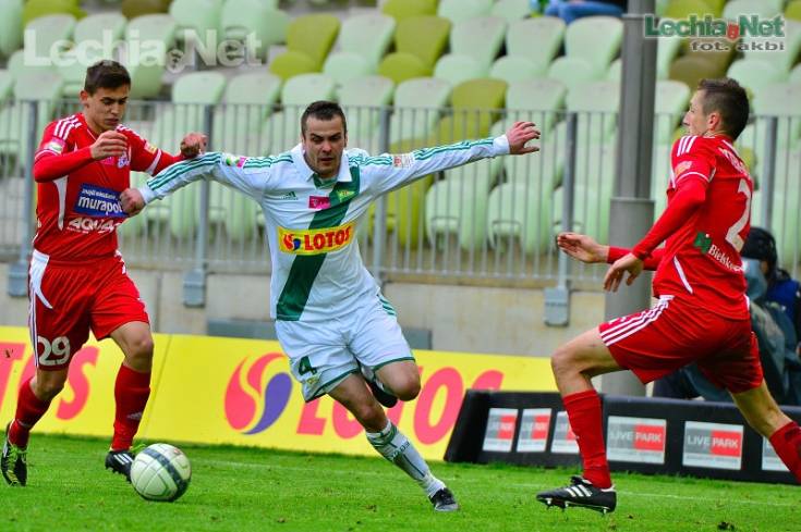 201304270076_20130428_1581952762