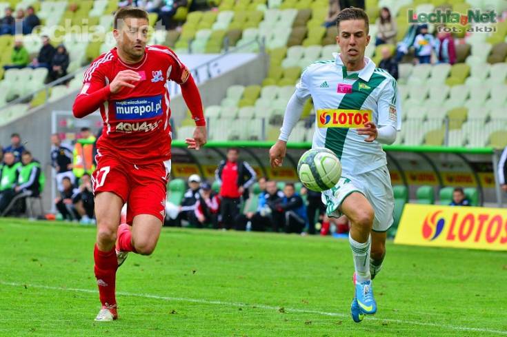 201304270077_20130428_1032419684