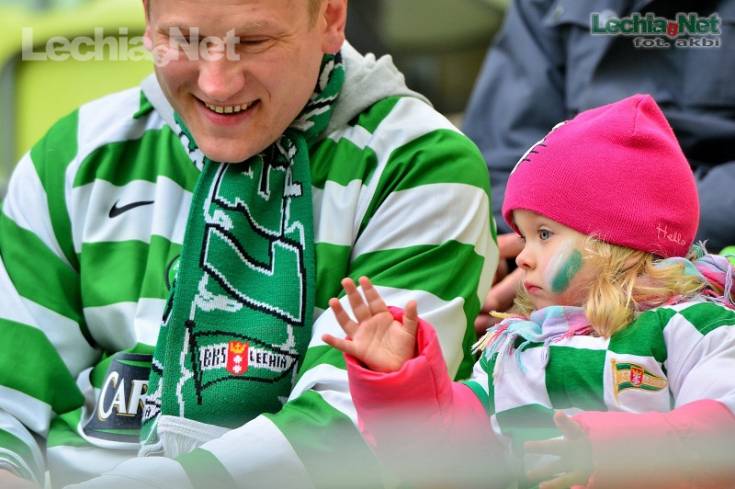 201304270016_20130428_1167900502