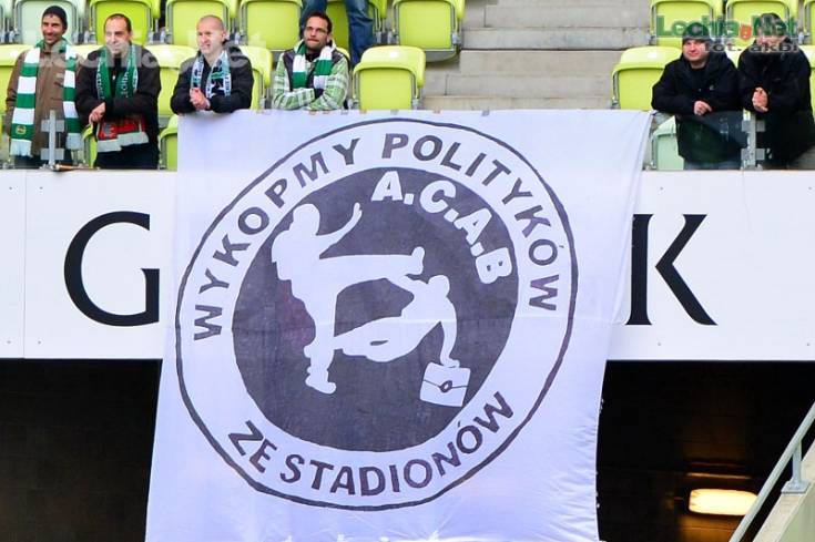 201304270030_20130428_1535220757