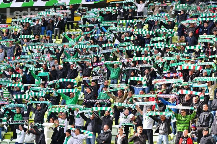 201304270053_01_20130428_1772529258