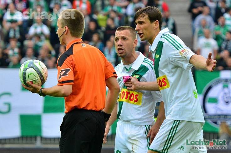 201305120068_20130513_1478476508