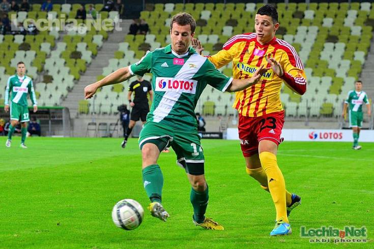 201309300012_20131001_1751105383