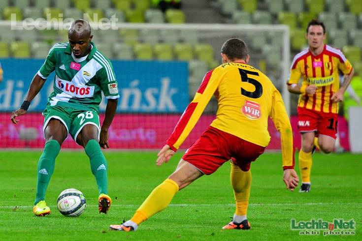 201309300014_20131001_1346074000