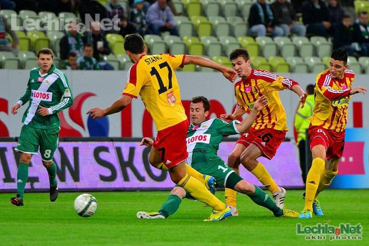 201309300027_20131001_1031615039