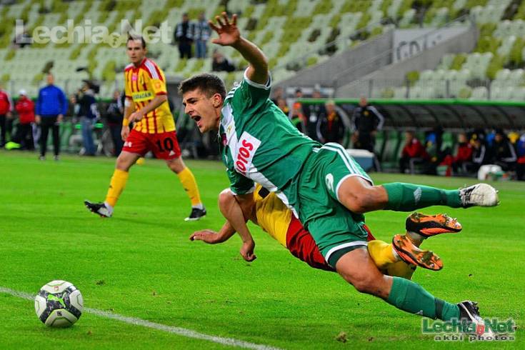 201309300030_20131001_1478554691