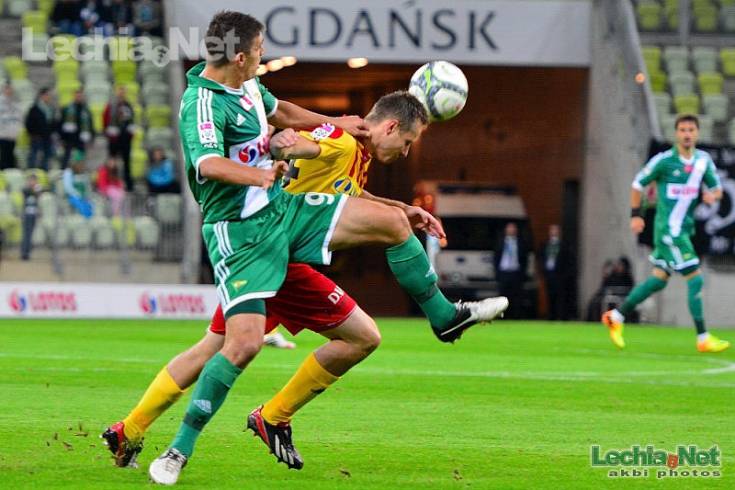 201309300037_20131001_1839060240