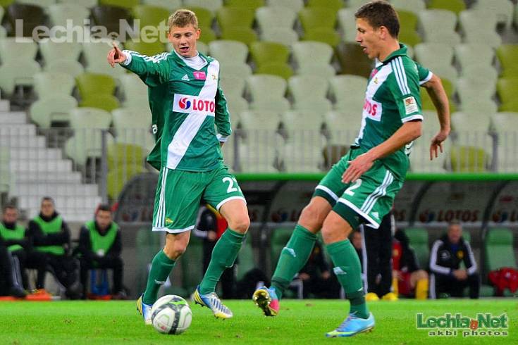 201309300042_20131001_1031314768