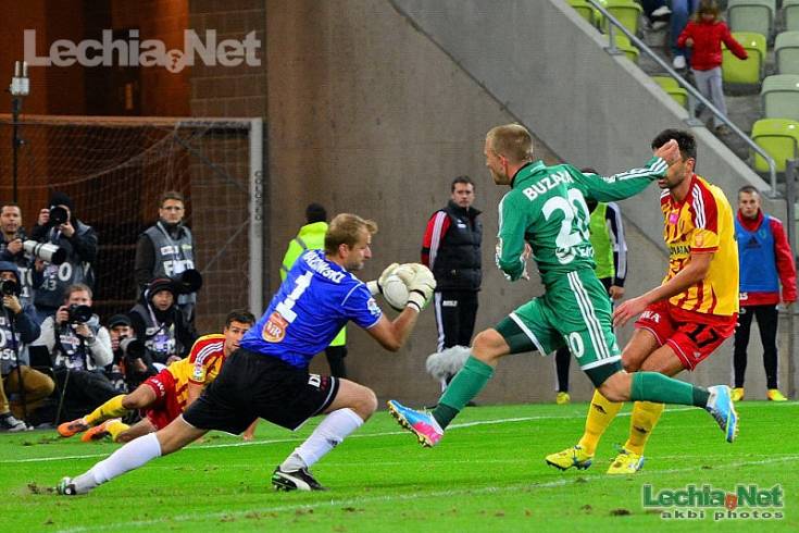 201309300043_20131001_1311848146