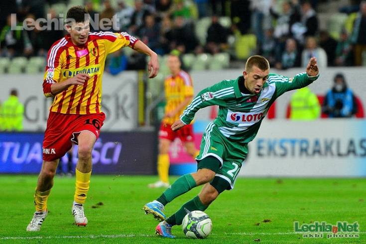 201309300052_20131001_1803937416