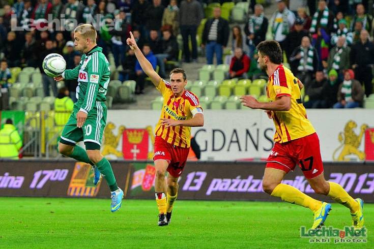 201309300054_20131001_1092534771